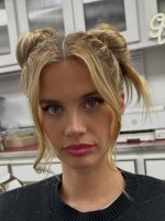EVE!!!!!!!! @sarasampaio. (Products used in links) We bonded over our love for Taylor Swift an...jpg
