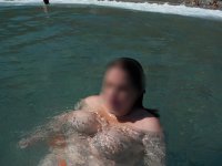 tetas exib nudism biki colgando.JPG