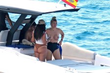 Wanda Nara Caught Topless on a Boat 5.jpg