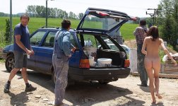 CAR (3741).jpg
