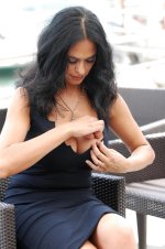 933full-maria-grazia-cucinotta.jpg