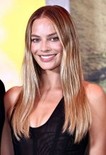 Margot Robbie 1.jpg