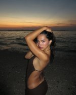 angelamarmol__2025-08-21T153607.000Z_2.jpg