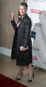 Jamie-Lee-Curtis-Feet-1023258.jpg