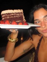dualipa_official__2025-08-23T193715.000Z_8.jpg