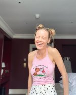 brielarson2025_08_25_00_23_57d270069f-a4a0-4ff3-9131-04d151ef5948.jpg