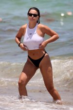 Brooks Nader - On the beach in Miami  (4).jpg