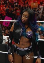 heel-naomi-was-sexy-af-v0-s5xxkevweljd1.jpg