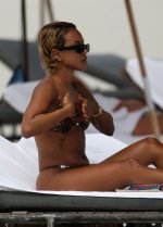 Karrueche Tran  Miami Beach  (9).jpg
