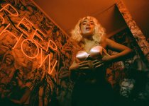 interview_issue-562_september-2025_sabrina-carpenter_6_webcfb5529f002a2204.jpg