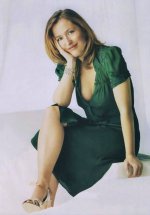 Gillian-Anderson-Feet-6394075.jpg