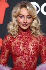 sabrina-14bb212a222f408ab3.jpg