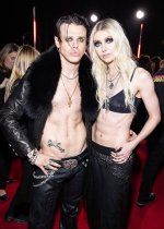 Taylor Momsen Nude See Through at the 2025 MTV Video Music Awards (10).jpg