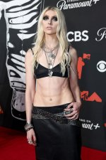Taylor Momsen Nude See Through at the 2025 MTV Video Music Awards (7).jpg