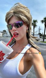 Charlotte McKinney 3.jpg