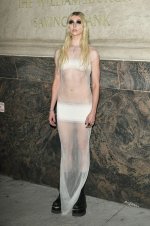Taylor Momsen in New York 2.jpg