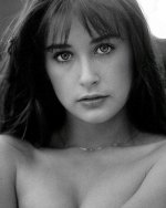 2018-05-18 13.59.54 1782099146180130462_demimoore.jpg