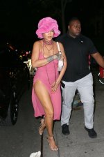 Rihanna-In-Revealing-Dress-With-ASAP-Rocky-TheFappening.Pro-2.jpg