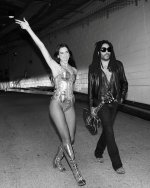 dualipa__2025-09-22T164010.000Z_4.jpg
