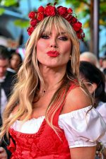 Heidi Klum 5.jpg