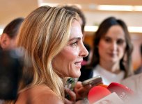 Elsa_Pataky_at_the_Presentation_of_Biotherm_in_Madrid_09-23-2025__63_.jpg