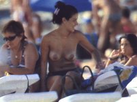 Nani-Gaitan-topless-03.jpg
