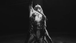 Taylor Momsen vlcsnap-2025-09-25-14h36m08s298 (17).jpg