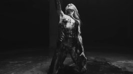 Taylor Momsen vlcsnap-2025-09-25-14h36m08s298 (4).jpg