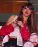 taylorswiftbr__2025-09-24T172559.000Z_5.jpg