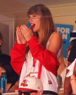 taylorswiftbr__2025-09-24T172559.000Z_6.jpg