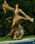 anneihathawayg__2025-10-03T114038.000Z_1.jpg