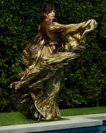 anneihathawayg__2025-10-03T114038.000Z_3.jpg