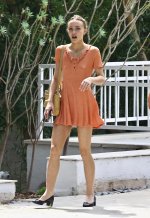 Lily-Rose Depp - House hunting in Los Angeles -5.jpg