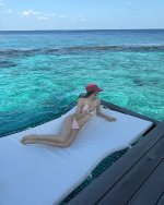 lalalalisa_m__2025-01-11T161537.000Z_3.jpg