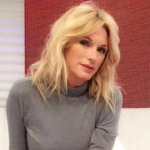 2017-12-21 19.46.18 1675006682177342052_yaninalatorre.jpg