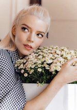 anya-taylor-joy-for-british-vogue-before-dior-paris-fashion-week-show-october-2025-7_thumbnail.jpg