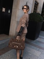 realbarbarapalvin__2025-10-06T112139.000Z_4.jpg
