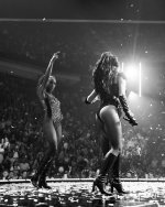 dualipa__2025-09-28T134852.000Z_3.jpg