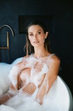 994591407_NatalieJayneRoser_JessWitkampSeries21(11).jpg.f0ef14b4d967053ca3902a523cd7ebdb.jpg