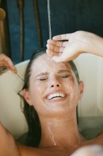 1071961160_NatalieJayneRoser_JessWitkampSeries21(19).jpg.40f93fa585d35ce0656530758515a97e.jpg
