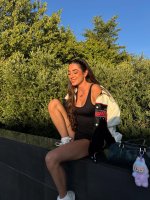 lolalolita_1759951039_3739062780063603029_1397536559.jpg