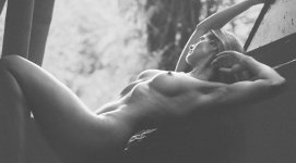 Natalia-Roser-Topless-Boobs.jpg