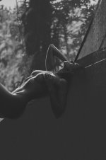 Natalia-Roser-Topless-38-1365x2048.jpg