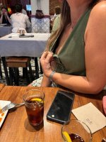 enseñando vermouth - copia.jpg