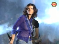 87526_laura_pausini_resta_in_ascolto_vlcsnap_433818_123_437lo.jpg