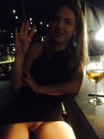 1909343724.jpg