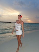 lolalolita_1760473438_3743444984059015863_1397536559-d.jpg