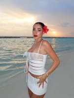 lolalolita_1760473438_3743444984017123349_1397536559.jpg