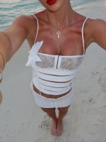 lolalolita_1760473438_3743444983908015358_1397536559.jpg