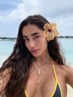 lolalolita_1760540576_3744008175193215129_1397536559.jpg